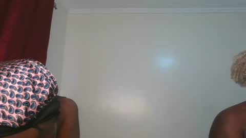 Snapshot of pretty_empress chatting on 07.19.26 pretty_empress online show from 07.19.26