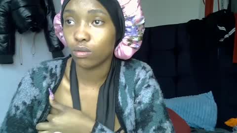 Snapshot of pretty_jazminee chatting on 06.30.26 pretty jazminee online show from 06.30.26