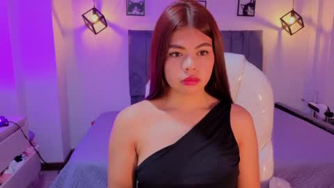 pretty online show from 06.04.26
