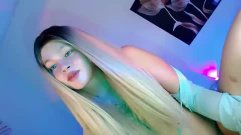 Flor online show from 10.07.25