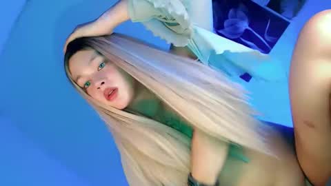 Flor online show from 10.21.25