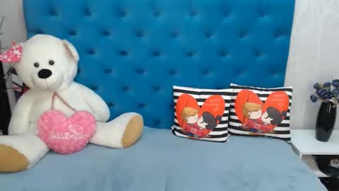 pretty_malika online show from 02.22.25