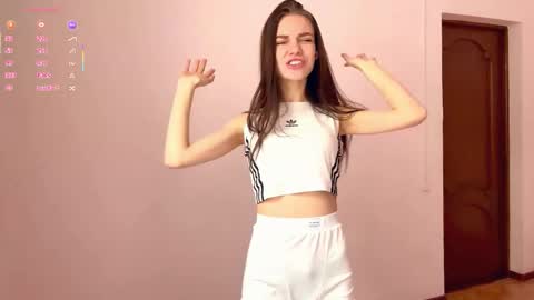 Snapshot of pretty_on_riot chatting on 11.14.25 Rachel online show from 11.14.25