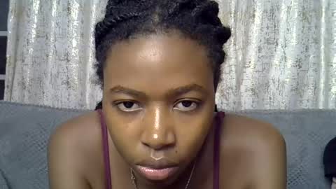 pretty_petite24 online show from 06.28.26