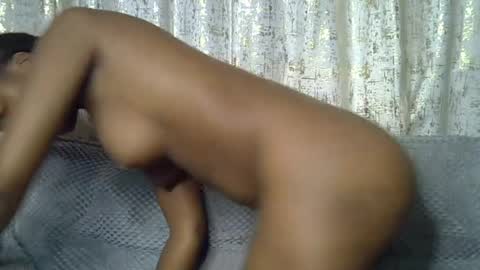 pretty_petite24 online show from 07.11.26