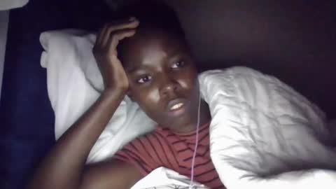 pretty_petite_ebony online show from 10.30.25