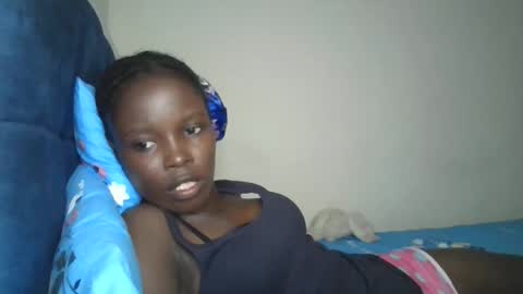 pretty_petite_ebony online show from 02.05.26