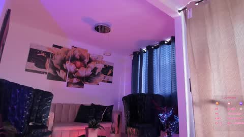 pretty_pettite online show from 12.16.24