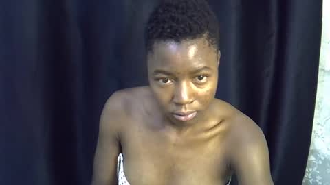 Snapshot of pretty_queen18 chatting on 02.25.25 NASH online show from 02.25.25