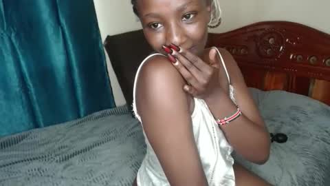 pretty_queen2012 online show from 03.06.26