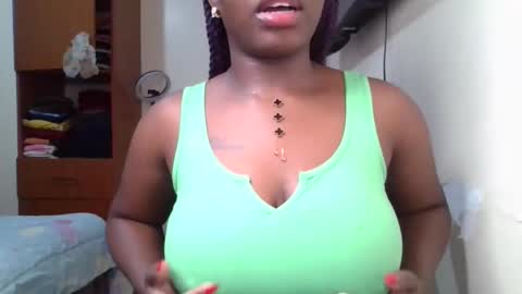 pretty_shila online show from 04.04.26