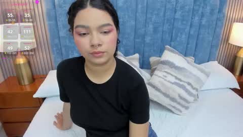 Daisy Flower online show from 11.05.25