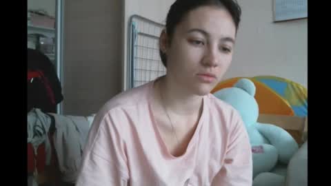 Bella online show from 01.05.25