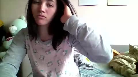 Bella online show from 04.20.26