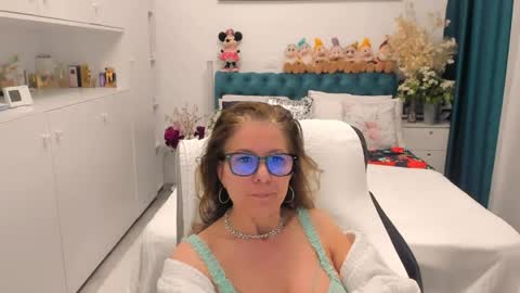 wilma online show from 04.22.26