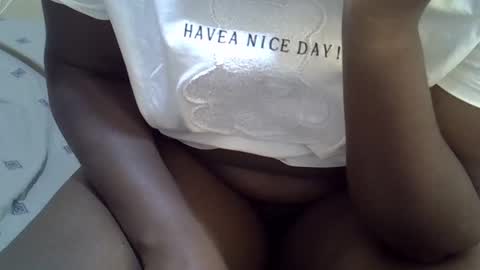 prettybooty1 online show from 02.27.25