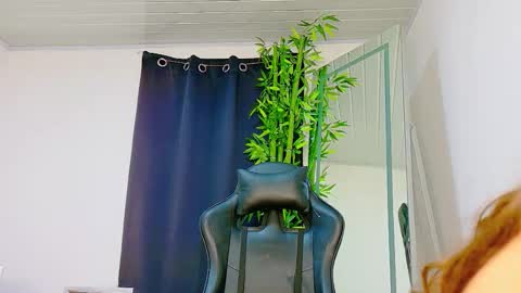 Enzo  Denis online show from 12.02.25