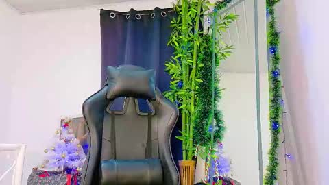 Enzo  Denis online show from 12.04.25