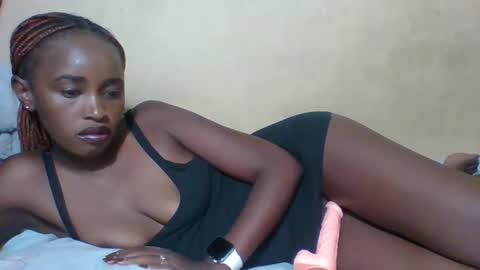 Snapshot of prettycarl_2 chatting on 02.26.25 prettycarl_2 online show from 02.26.25