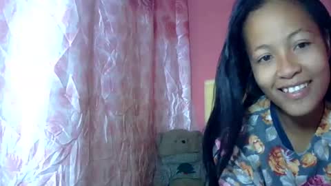 Snapshot of prettychoux chatting on 07.20.26 prettychoux online show from 07.20.26