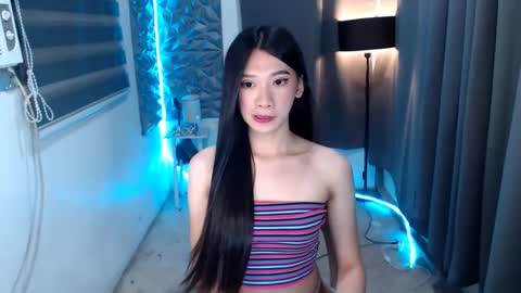 Snapshot of prettycumnotes69 chatting on 03.11.25 ASHLEY online show from 03.11.25