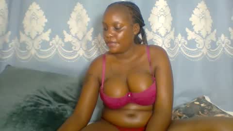 SHANIA online show from 12.23.25