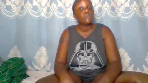 Snapshot of prettydarkskin002 chatting on 05.28.26 SHANIA online show from 05.28.26