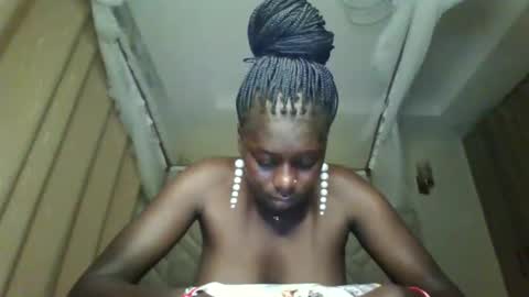 prettydulce online show from 02.12.26