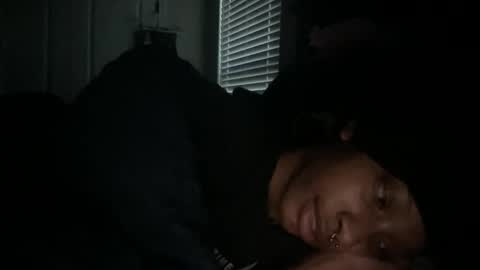 Snapshot of prettyfacefemale chatting on 02.16.26 prettyfacefemale online show from 02.16.26