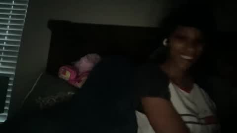 Snapshot of prettyfacefemale chatting on 02.19.26 prettyfacefemale online show from 02.19.26