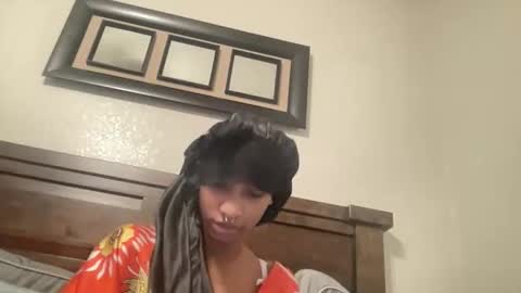 prettyfacefemale online show from 06.06.26