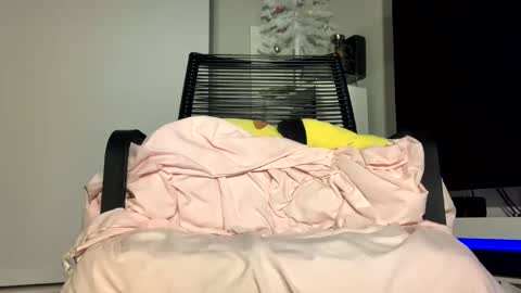 Pretty or Flacka  online show from 01.15.26