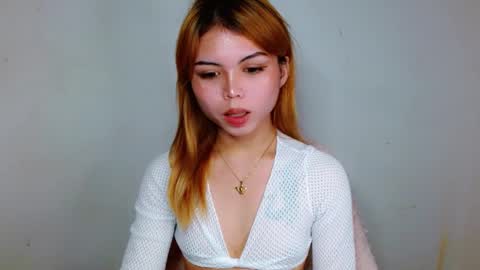Snapshot of prettyjulian chatting on 12.07.24 SEXY JULIA online show from 12.07.24