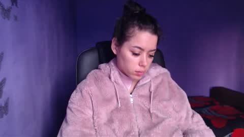 Snapshot of prettyjulliette chatting on 01.07.25 prettyjulliette online show from 01.07.25