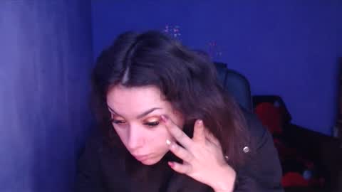 Snapshot of prettyjulliette chatting on 01.15.25 prettyjulliette online show from 01.15.25