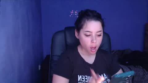 Snapshot of prettyjulliette chatting on 01.19.25 prettyjulliette online show from 01.19.25