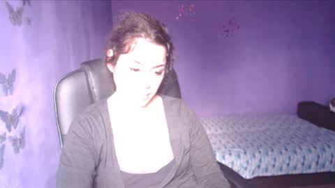 Snapshot of prettyjulliette chatting on 01.22.25 prettyjulliette online show from 01.22.25