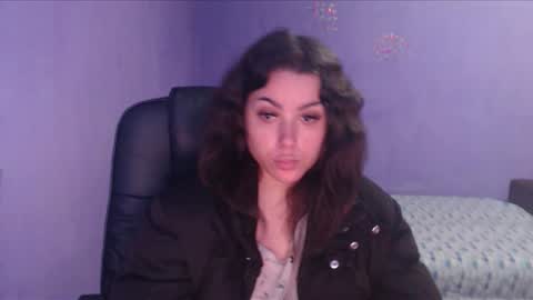 Snapshot of prettyjulliette chatting on 02.04.25 prettyjulliette online show from 02.04.25