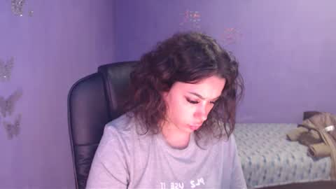 Snapshot of prettyjulliette chatting on 02.13.25 prettyjulliette online show from 02.13.25