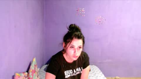 Snapshot of prettyjulliette chatting on 02.23.25 prettyjulliette online show from 02.23.25
