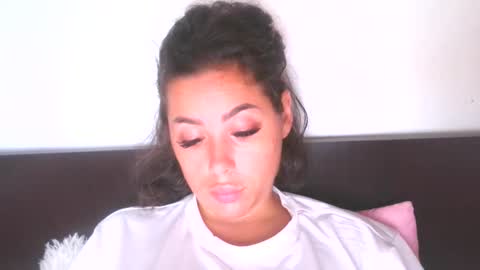 Snapshot of prettyjulliette chatting on 09.19.25 prettyjulliette online show from 09.19.25