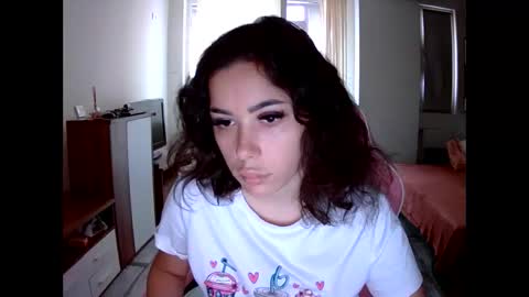 Snapshot of prettyjulliette chatting on 09.29.25 prettyjulliette online show from 09.29.25