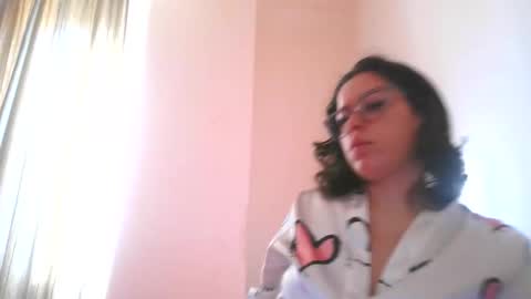 Snapshot of prettyjulliette chatting on 10.22.25 prettyjulliette online show from 10.22.25