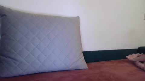 prettyjulliette online show from 11.11.25