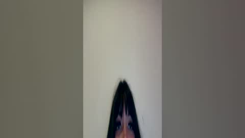 Snapshot of prettylatinamomma01 chatting on 06.23.26 prettylatinamomma01 online show from 06.23.26