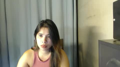 Snapshot of prettylicious_girl chatting on 10.09.25 precious online show from 10.09.25