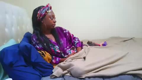 prettylondond online show from 07.23.26