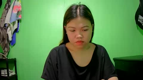 Snapshot of prettymae756493 chatting on 04.29.26 prettymae756493 online show from 04.29.26