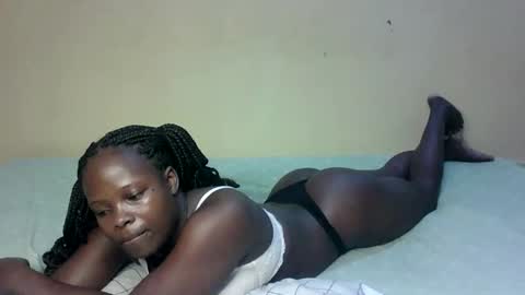 Melly online show from 09.10.25