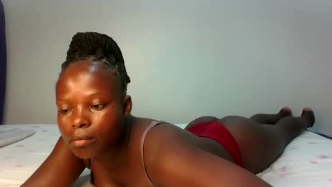 Melly online show from 02.10.26